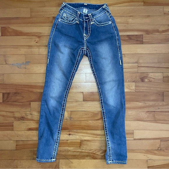 True Religion Medium Wash White Stitching Skinny Jeans
Size 24 - Picture 3 of 5